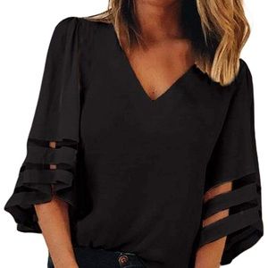 3/4 Bell Sleeve Blouse